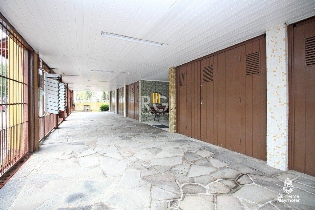 Apartamento 67m² - 2 dormitórios e 1 vaga de garagem no bairro Teresópolis