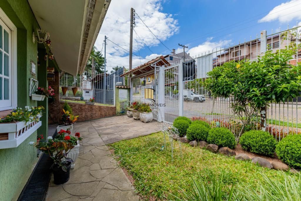 Casa 3 dormitórios no bairro Bela Vista