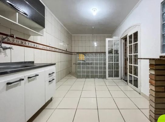 Casa de Condomínio com 3 Quartos e 2 banheiros à Venda, 83 m²  De? R$ 470.000 por R$ 399.000 na Zona sul de Porto Alegre