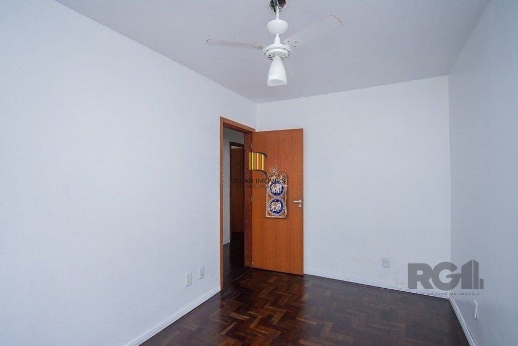 Excelente apartamento de 78m² com 3 dormitórios no bairro Petrópolis.