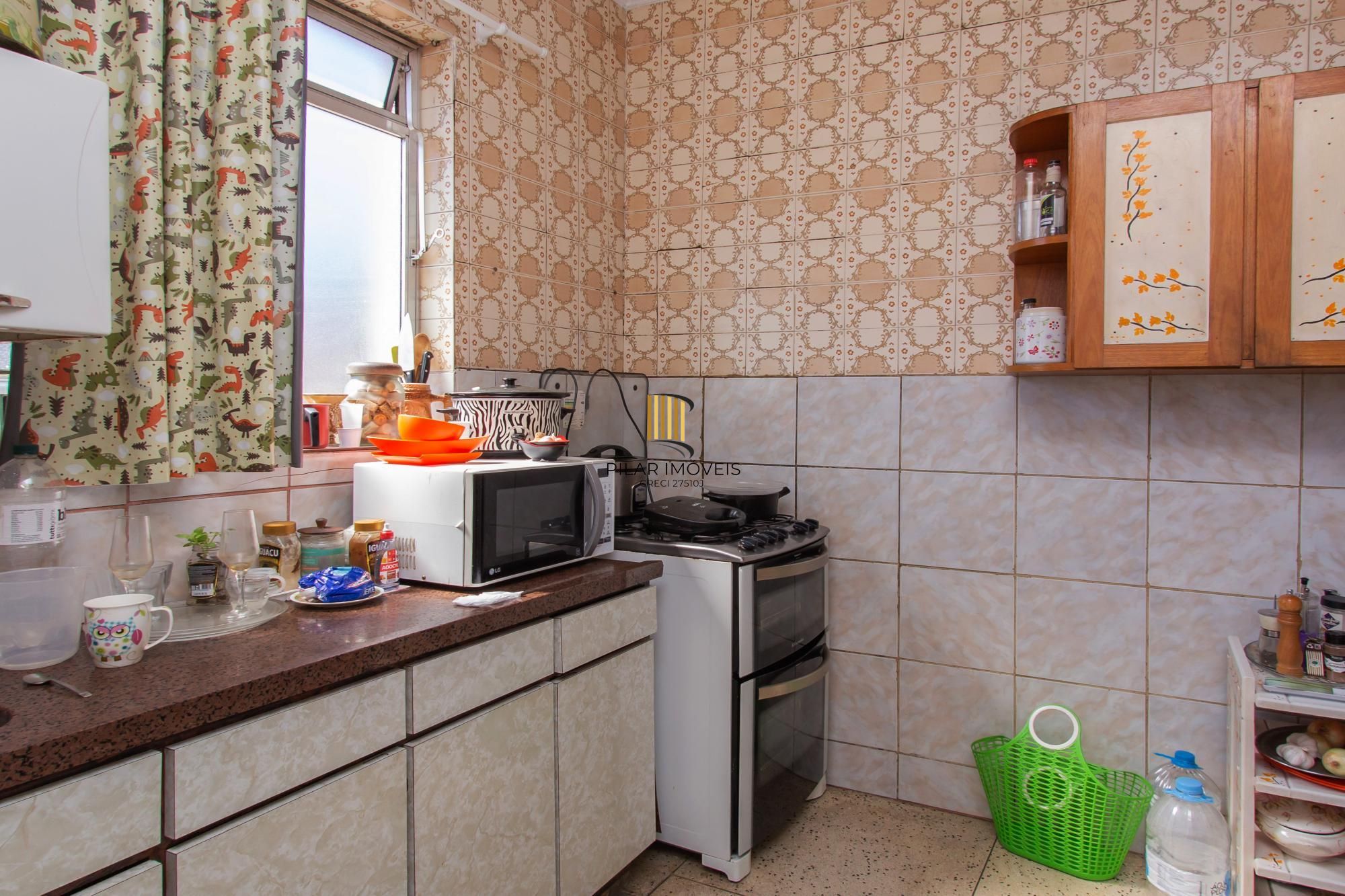 Apartamento Garden com 2 quartos e 94m² à venda em Rio Branco, Porto Alegre.