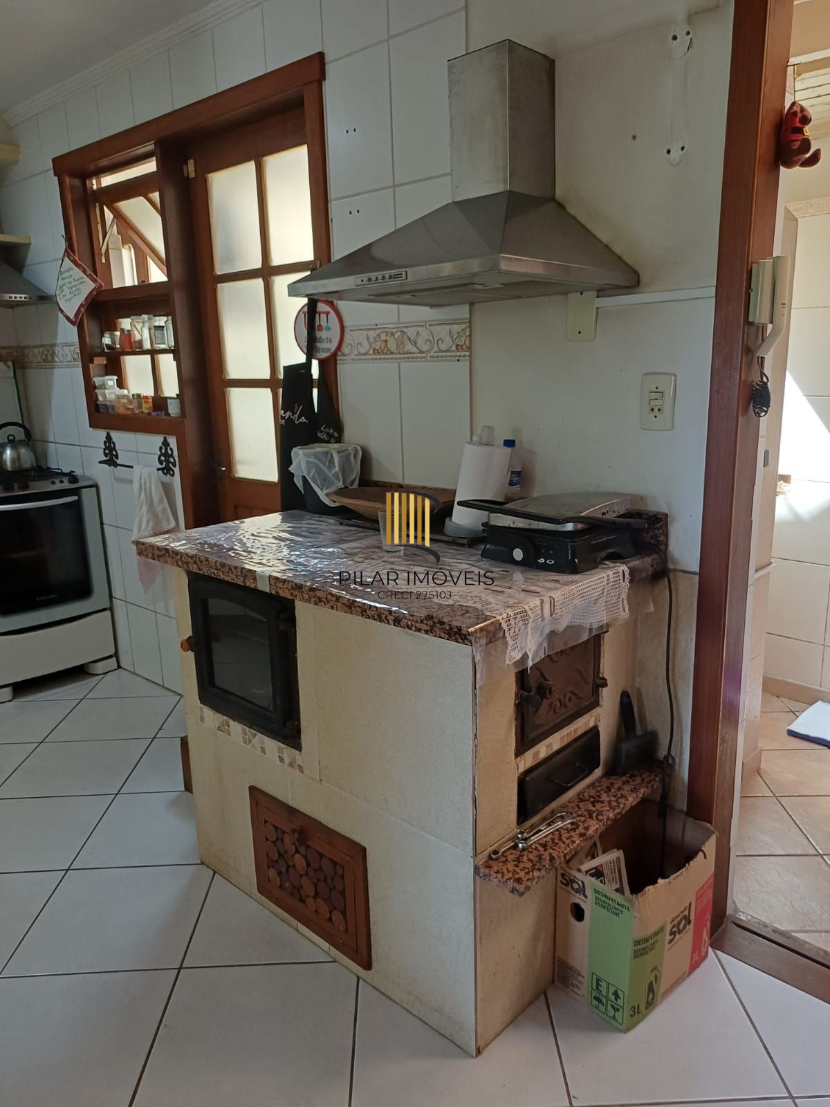 Casa 3 dormitórios no bairro Camaquã