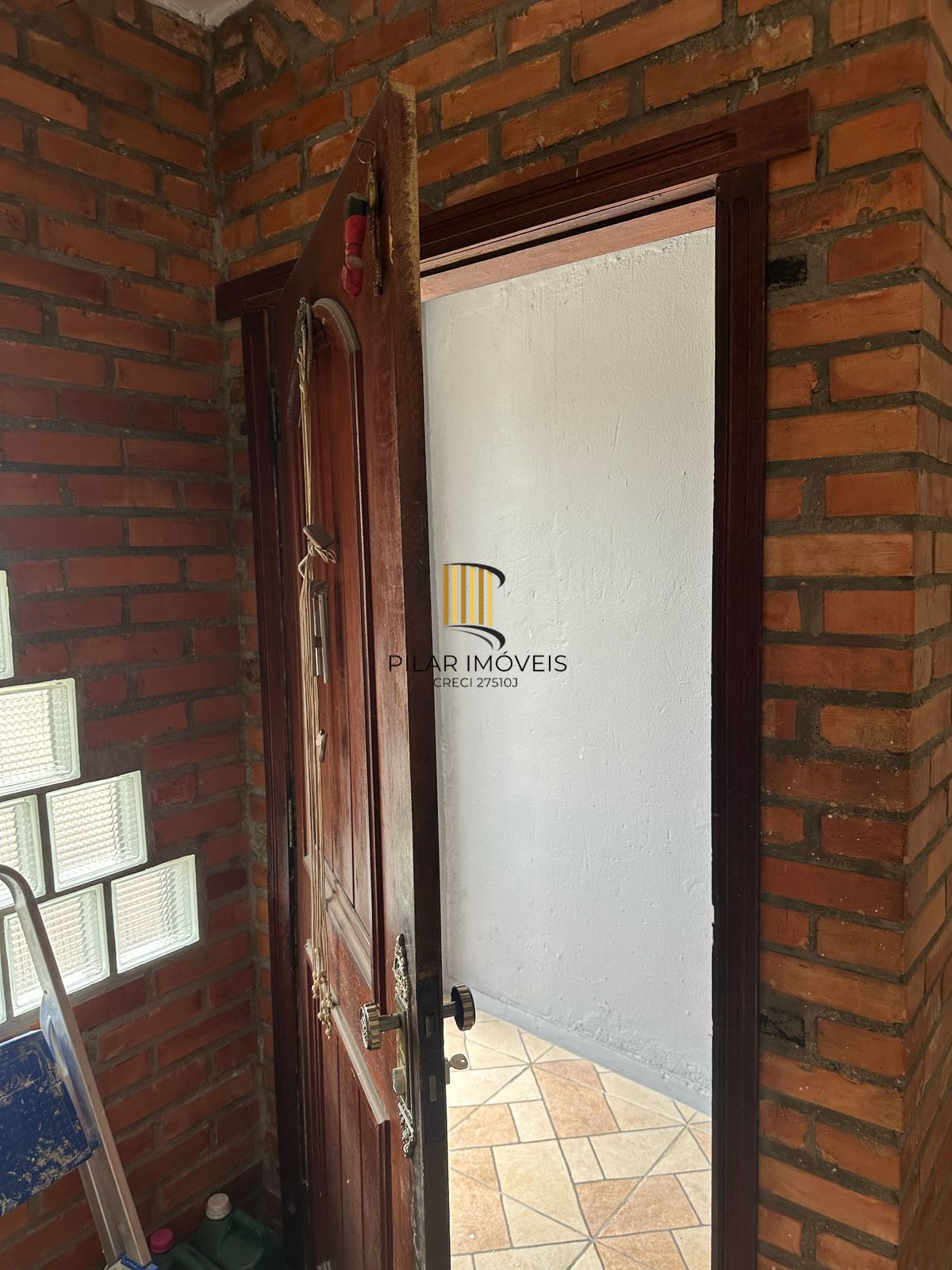 Casa 4 dorms à venda Rua Doutor Ney Cabral, Nonoai - Porto Alegre