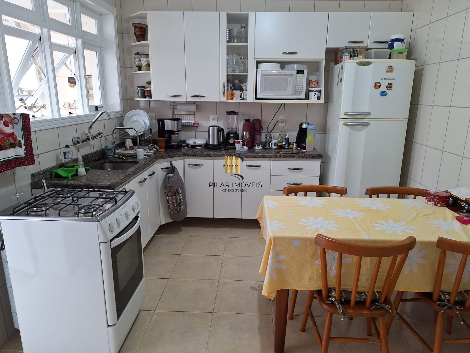 Casa com 3 quartos, Teresópolis.