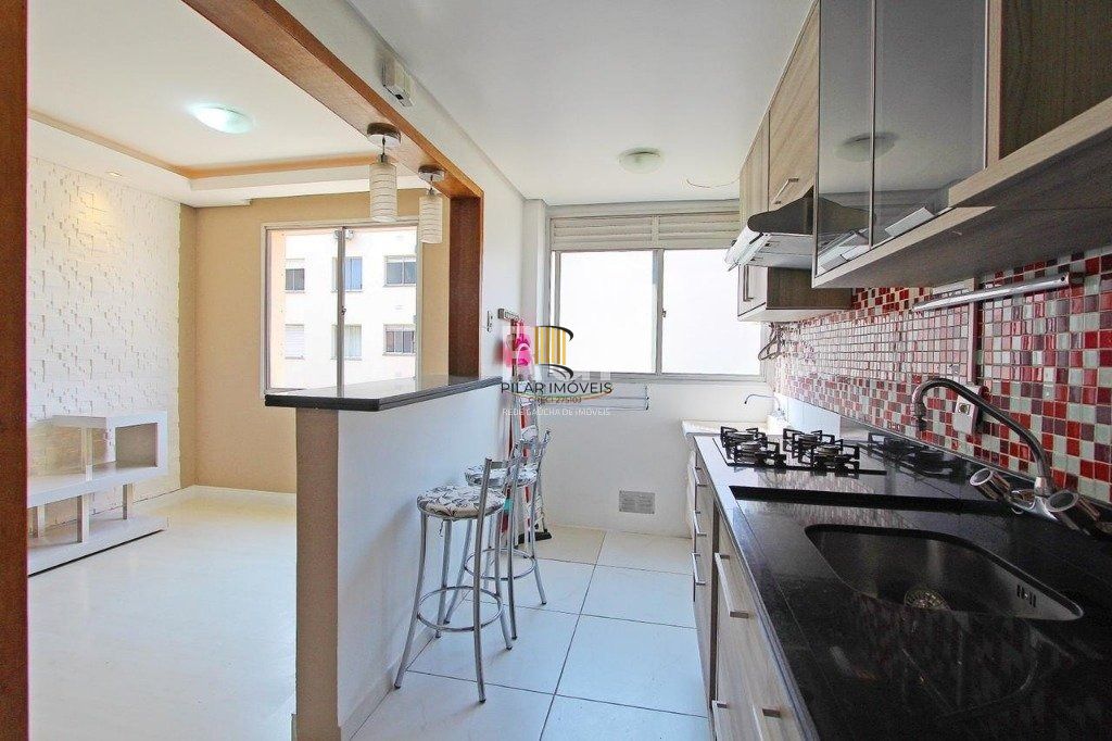 Apartamento 2 dormitórios no bairro Glória