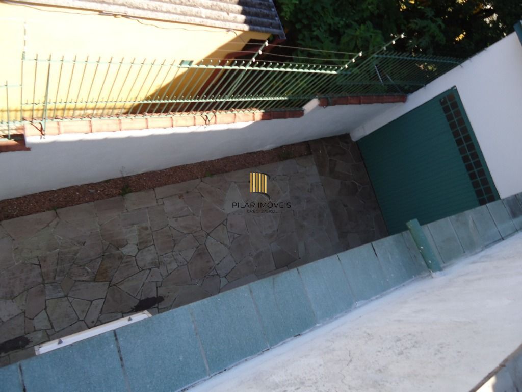 Casa para Venda - 750m², 4 dormitórios, sendo 2 suites, 5 vagas - Santa Tereza