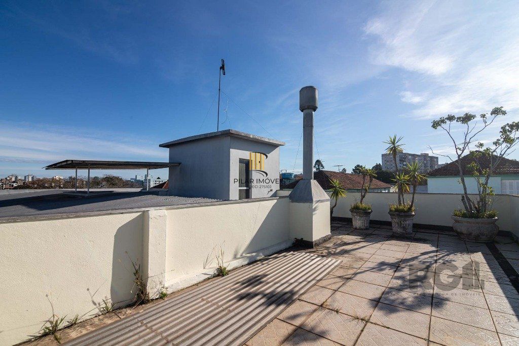 Prédio Comercial no bairro Cavalhada