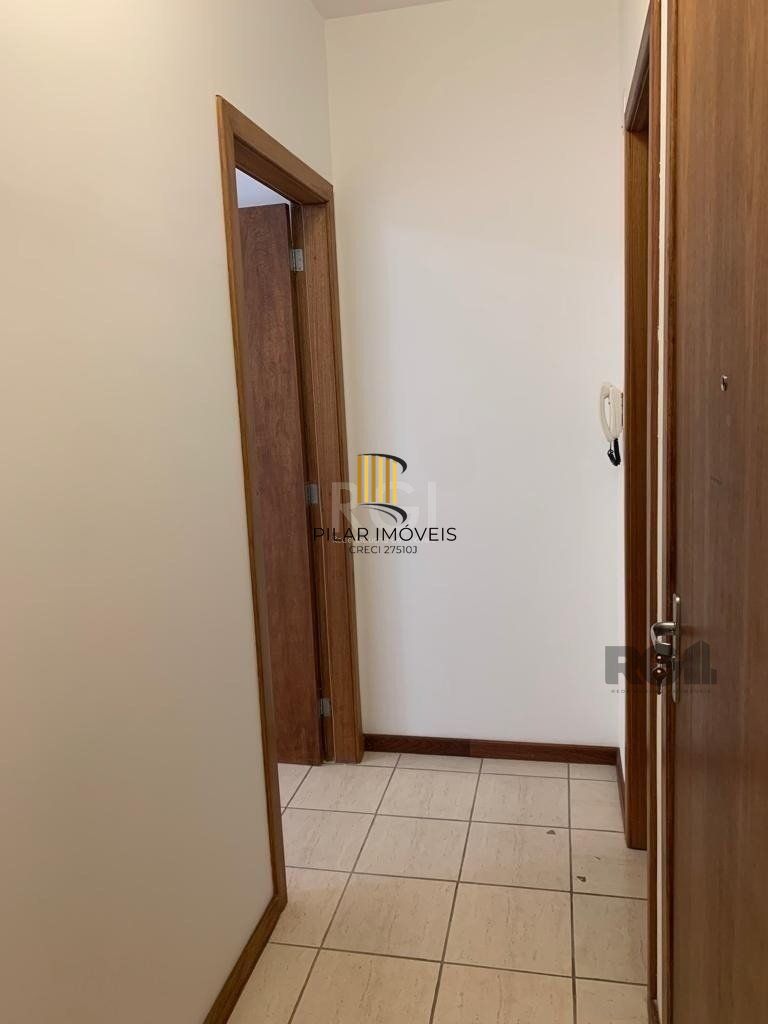 Conjunto/Sala para Locação/Aluguel - 25.43m², 0 dormitórios, 1 vaga - Petrópolis