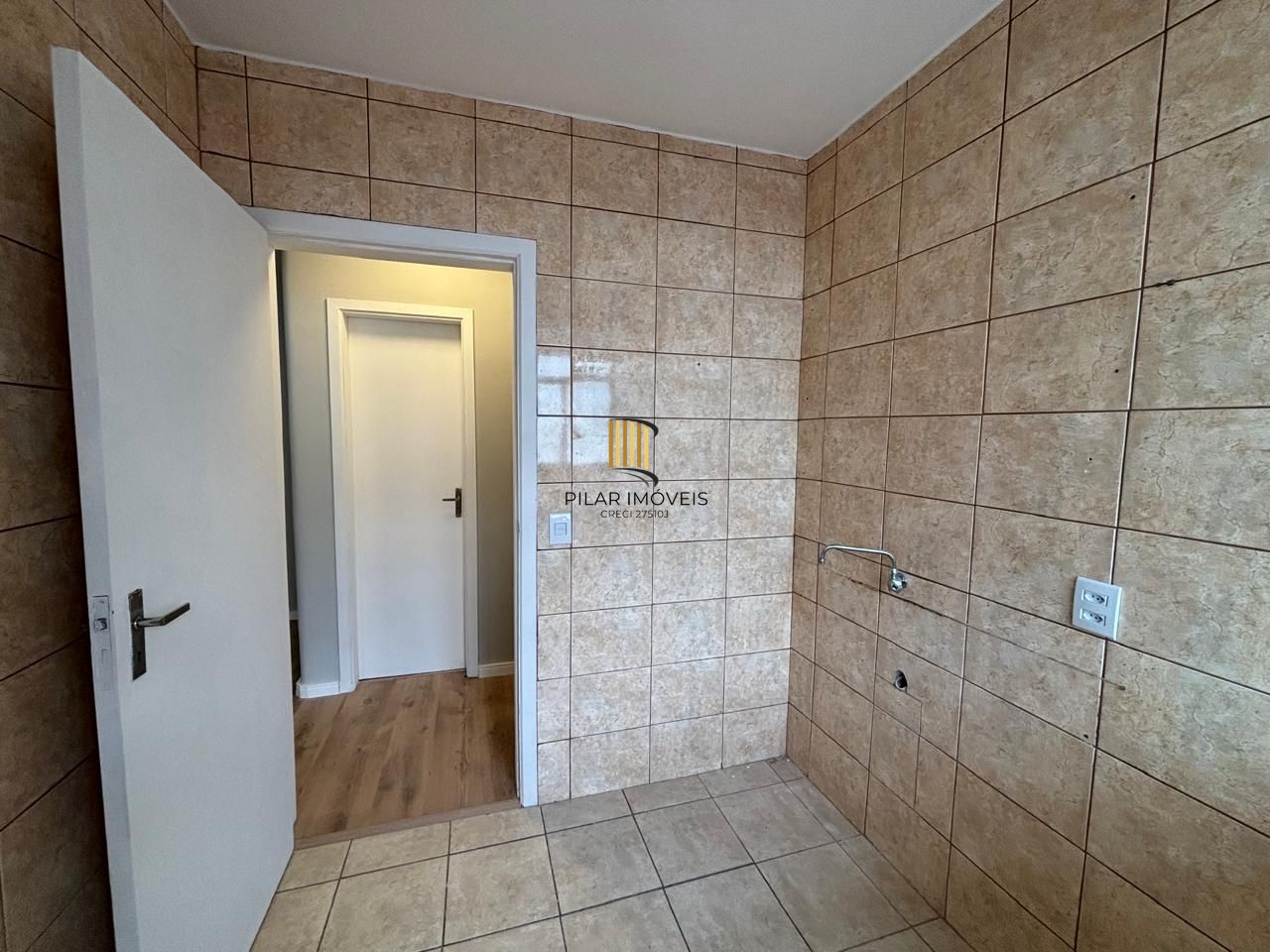 Apartamento 01 dormitório no bairro Cristal, Porto Alegre.