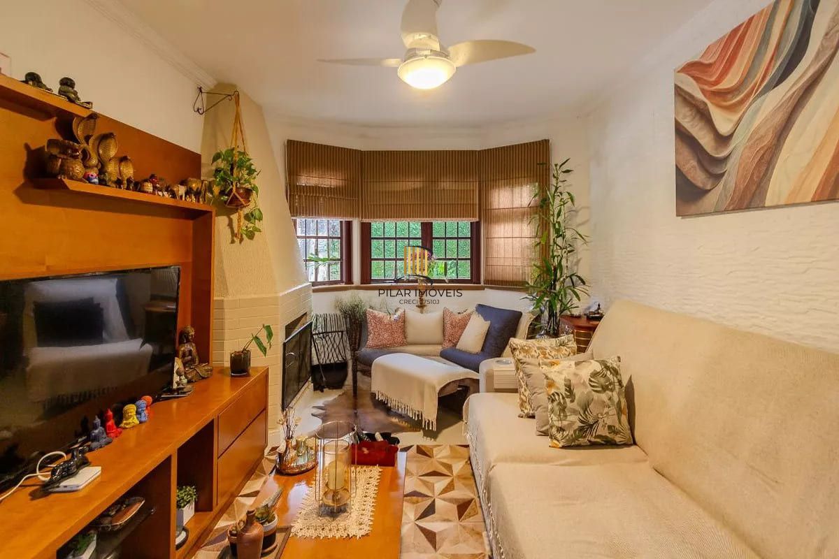 Casa de condomínio à venda com 258m², 3 quartos e 2 vagas