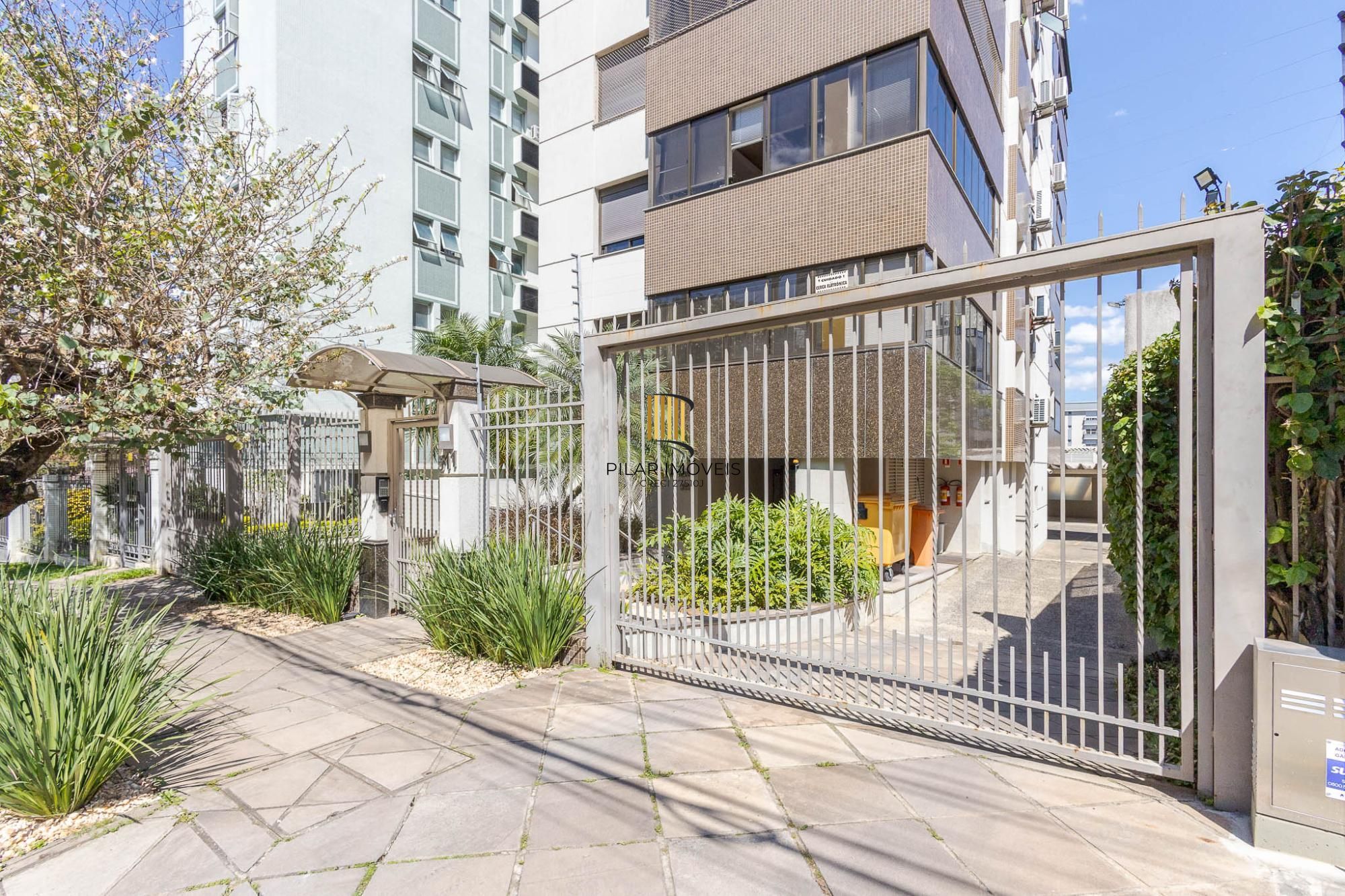 **Apartamento Mobiliado à Venda no bairro Bela Vista em Porto Alegre, RS**