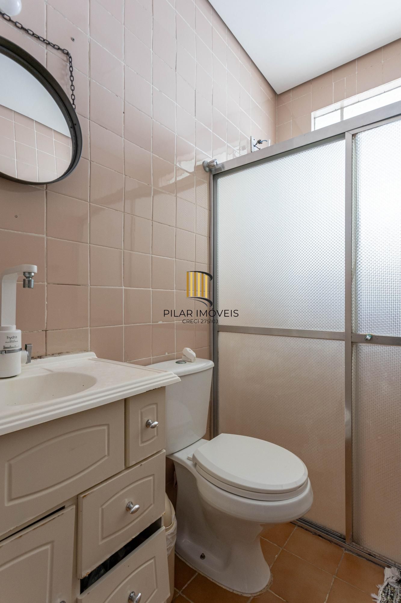 Casa 75m² com 3 dormitórios, 2 vagas no bairro Sarandi