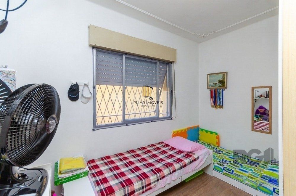 Apartamento térreo para Venda - com 59.2m² 2 dormitórios no bairro Azenha