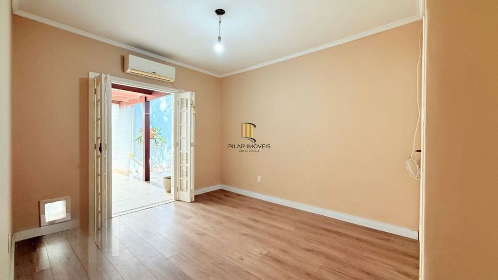 Apartamento de 2 dormitórios à venda em Petrópolis - Porto Alegre