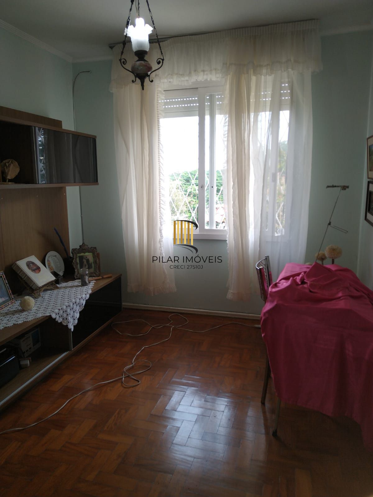 Casa 4 dormitórios no bairro Santa Tereza
