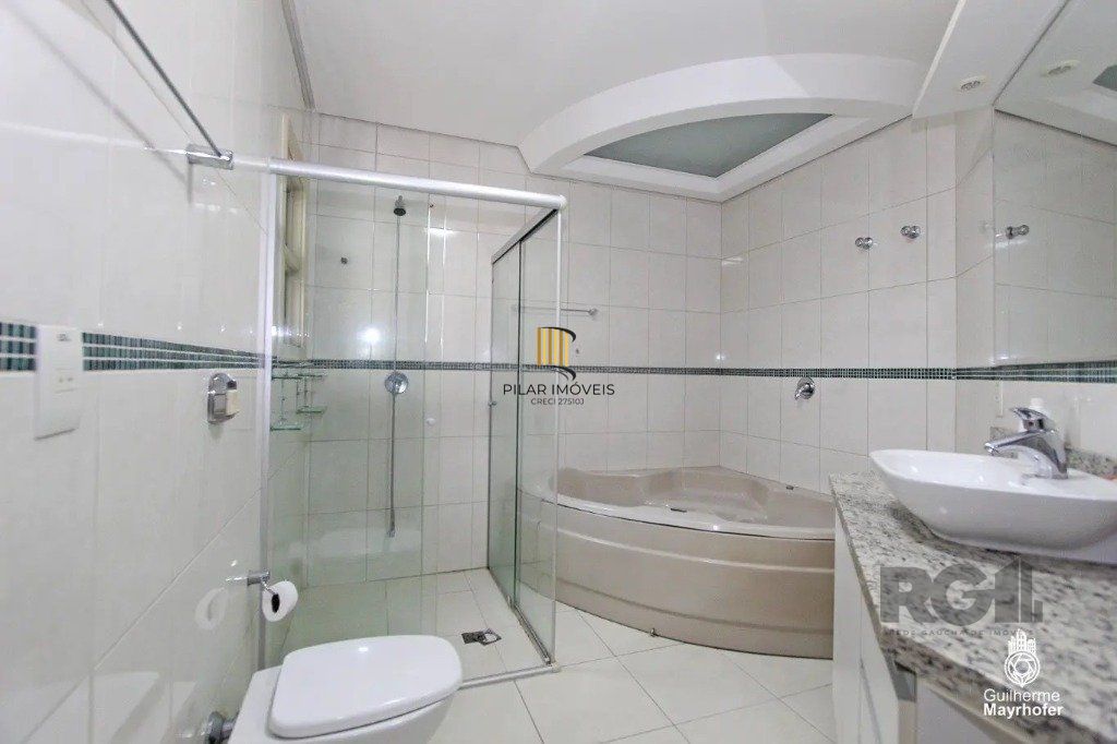 Casa com 4 quartos e 412m² à venda em Jardim do Lago, Canoas.