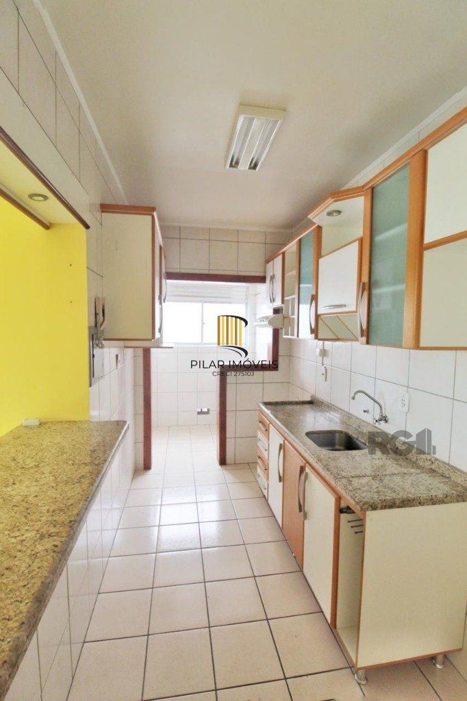 Apartamento 2 dormitórios no bairro Cavalhada