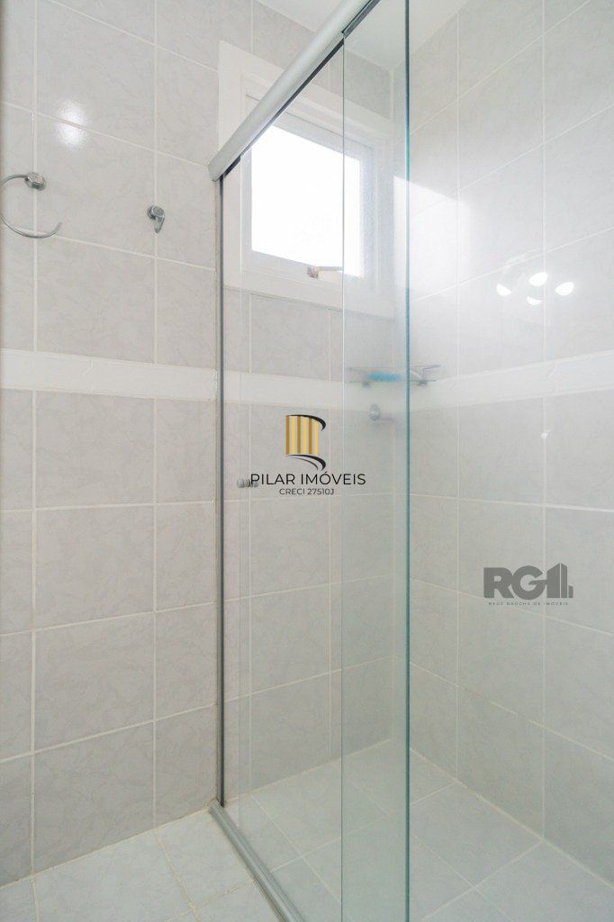 Casa em condomínio de 127m² no bairro Teresópolis