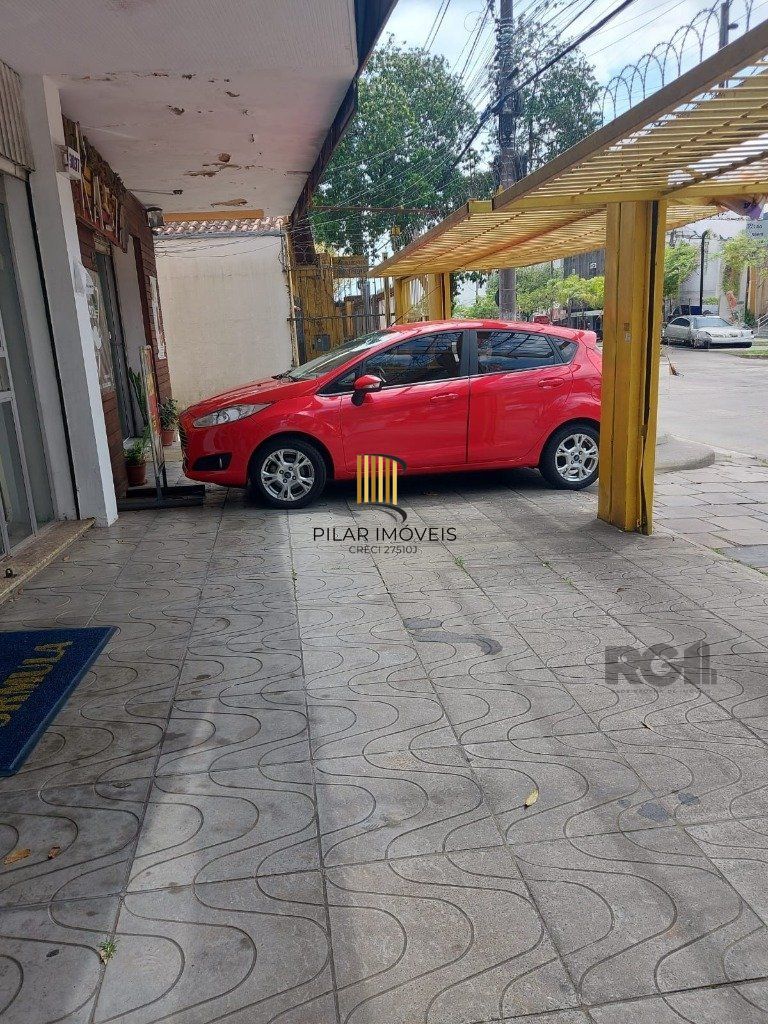 EXCELENTE  PONTO COMERCIAL OU RESIDENCIAL,  terreno medindo 13,96 x 100,79m