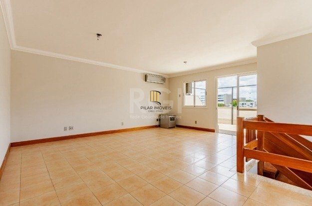 Apartamento à venda em Higienópolis com 236 m², 3 quartos, 1 suíte e 3 vagas.