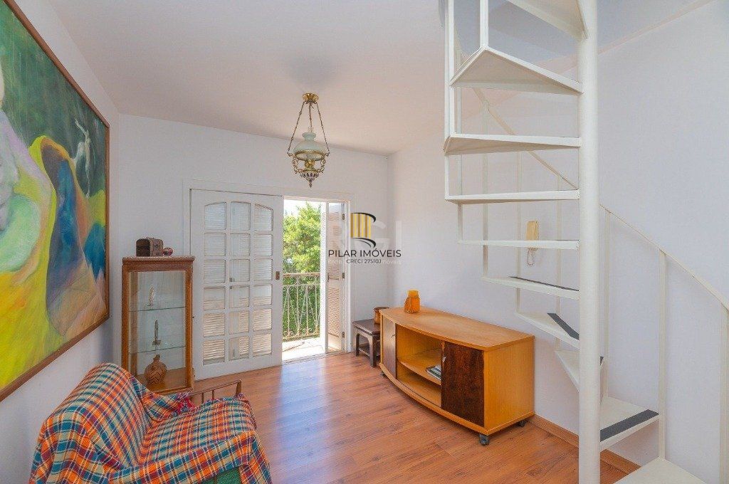 COBERTURA 2 DORMITÓRIOS, TERESÓPOLIS, 147 M²