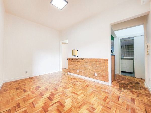 Apartamento de 2 dormitórios na Cidade Baixa!