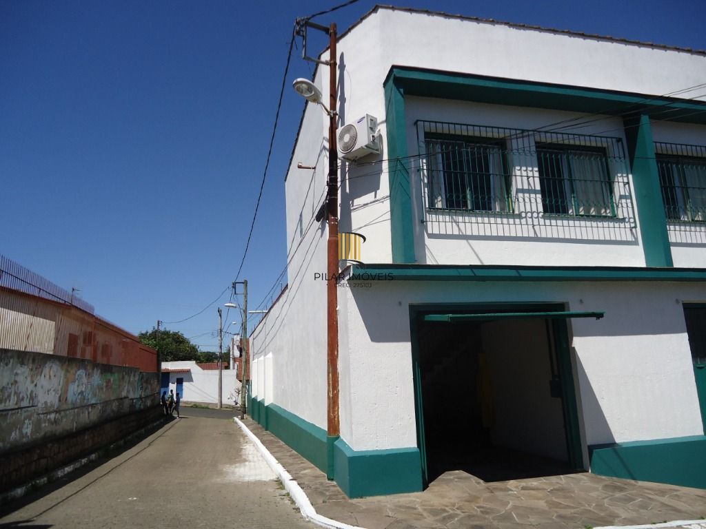 Casa para Venda - 750m², 4 dormitórios, sendo 2 suites, 5 vagas - Santa Tereza