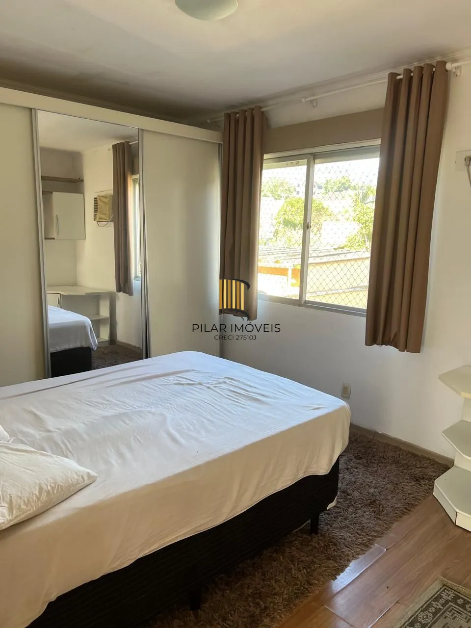Apartamento 2 dormitórios no bairro Glória