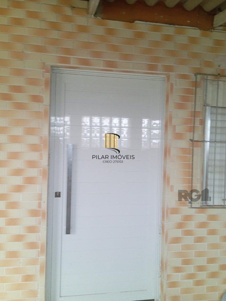 Casa 2 Dormitório(s) Bairro Mário Quintana
