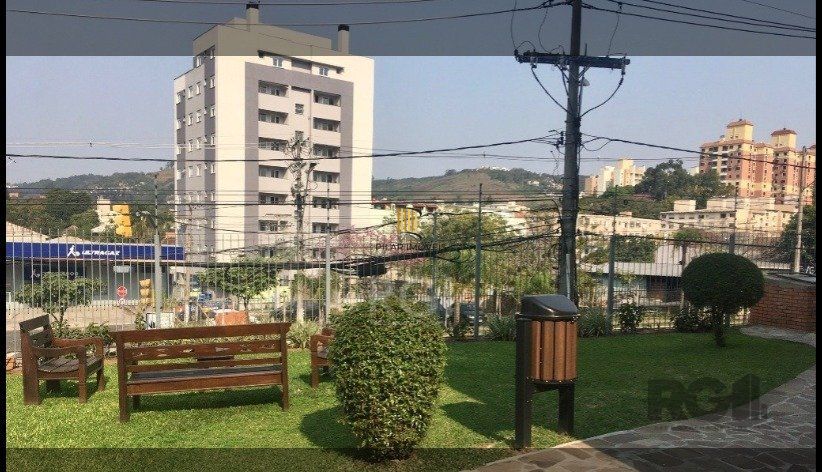 Apartamento 2 dormitórios no bairro Glória