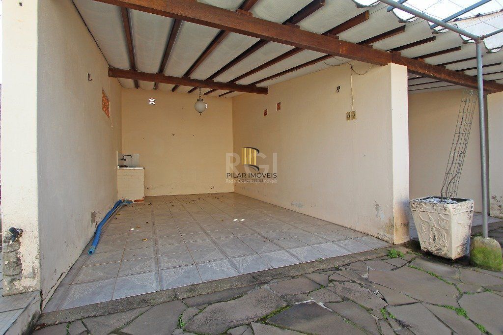 Casa para Venda - 120m², 3 dormitórios, sendo 1 suites, 3 vagas - Ipanema