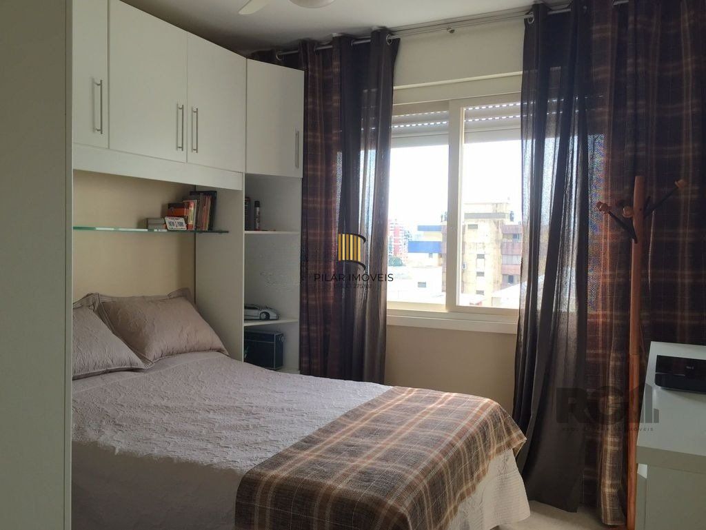 Amplo apartamento duplex com 2 dormitórios e 1 vaga de garagem.