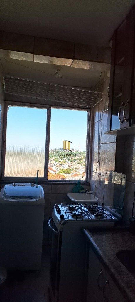Apartamento 2 dormitórios no bairro Azenha