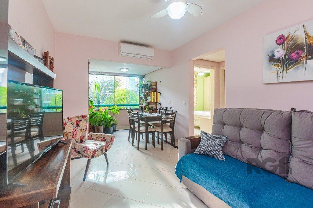 Apartamento 2 dormitórios  com 1 vaga no bairro Teresópolis em Porto Alegre