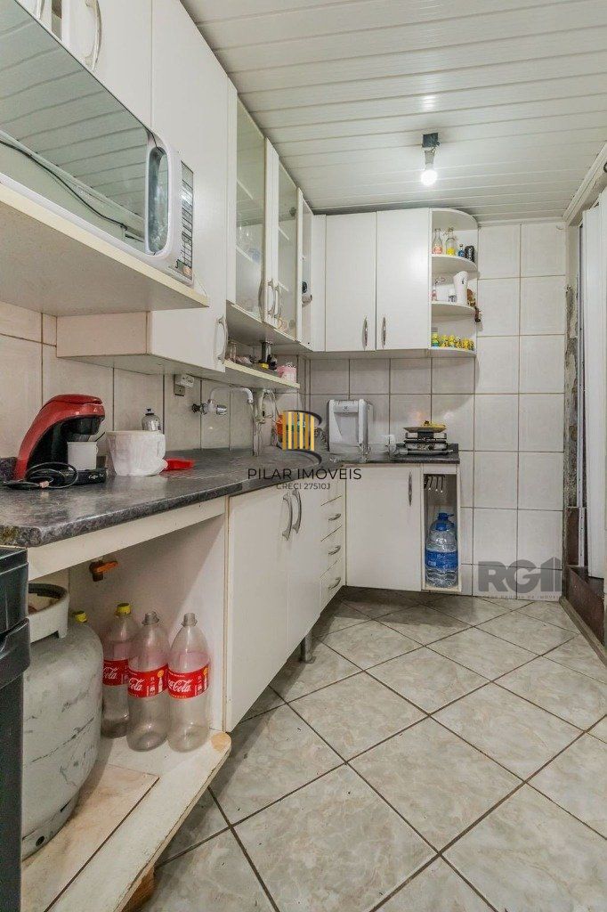 Casa de 4 dormitórios,  no bairro Vila Jardim