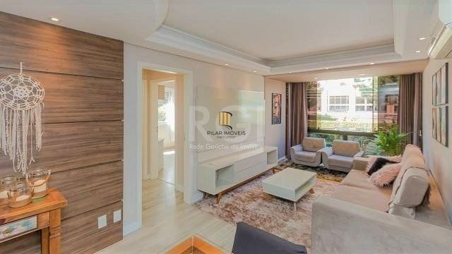 Excelente apartamento mobiliado com 2 dormitórios e 2 vagas.