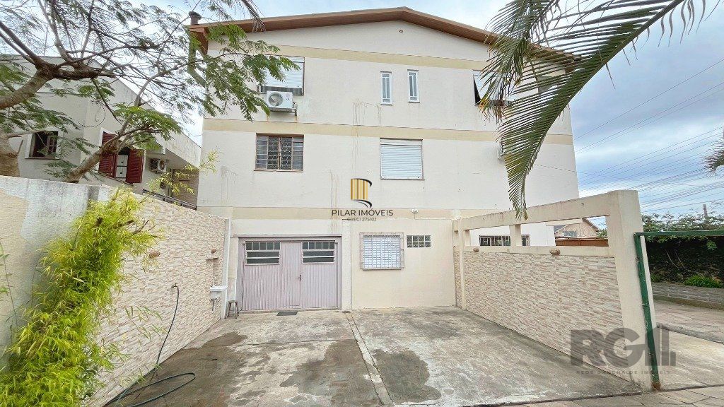 Casa 3 dormitórios no bairro Santa Tereza