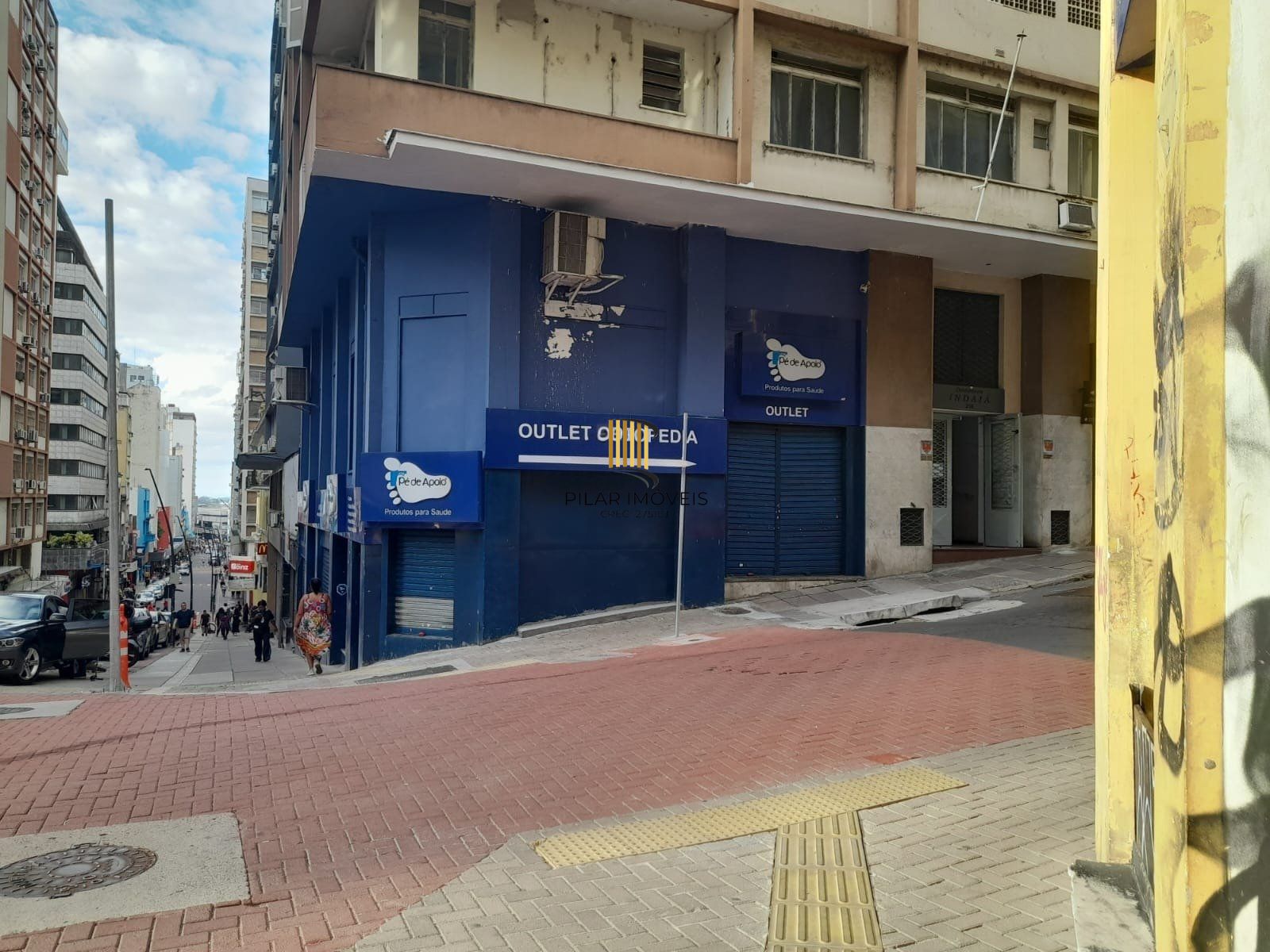 Apartamento com 3 dormitórios no bairro Centro Histórico