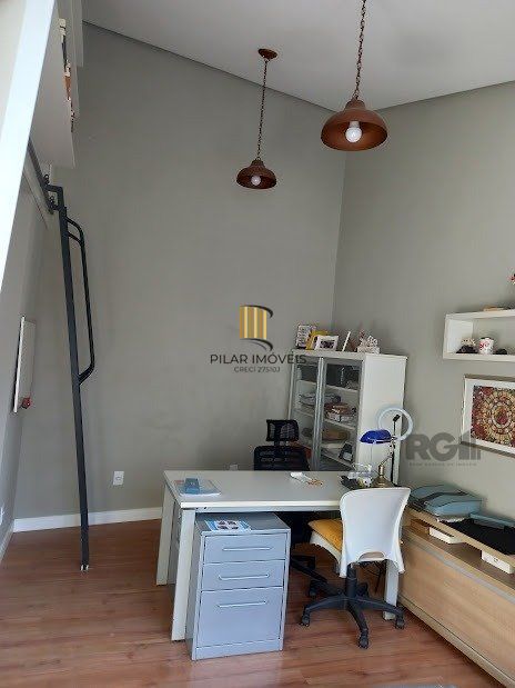 Casa 3 dormitórios no bairro Teresópolis