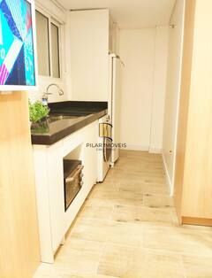 Apartamento de 2 dormitorios á venda no Bairro Centro Histórico.