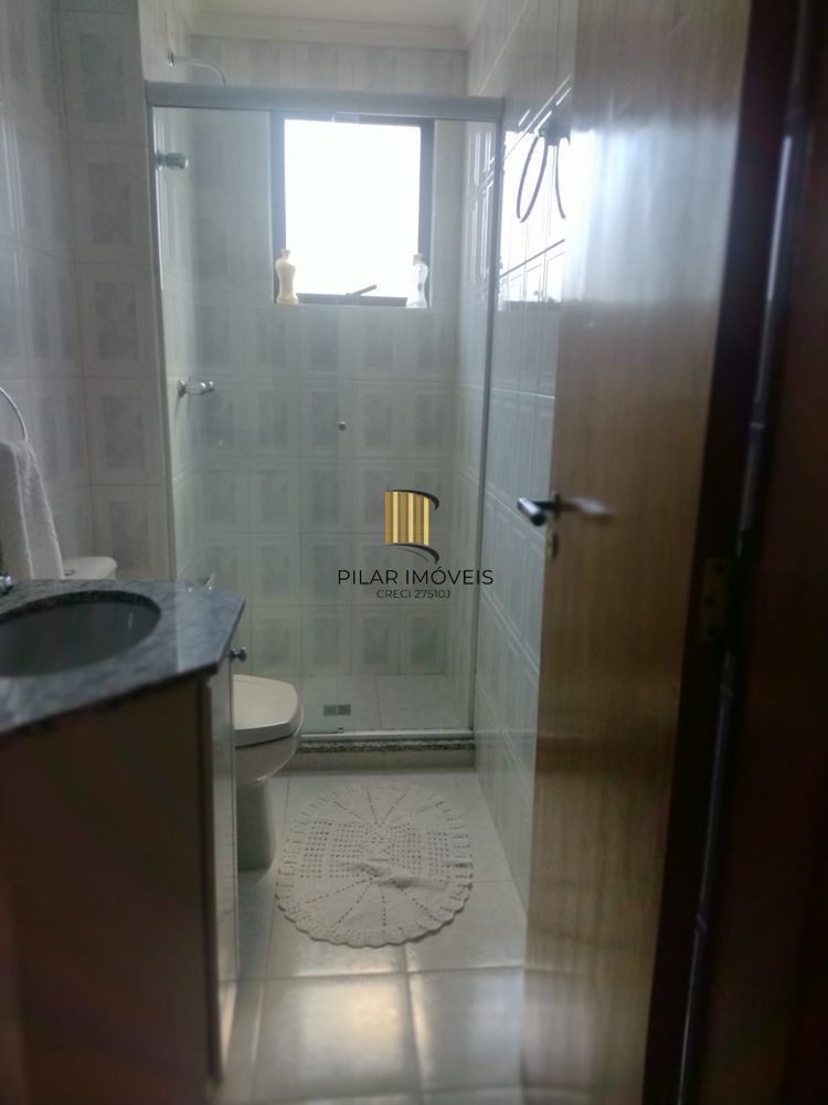 Cobertura 162m² semimobiliada no Menino Deus