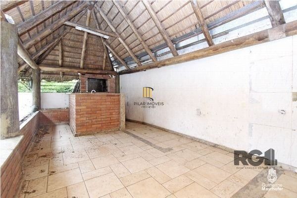 Casa em condomínio de 155m², 3 dormitórios, 4 vagas no bairro Espírito Santo