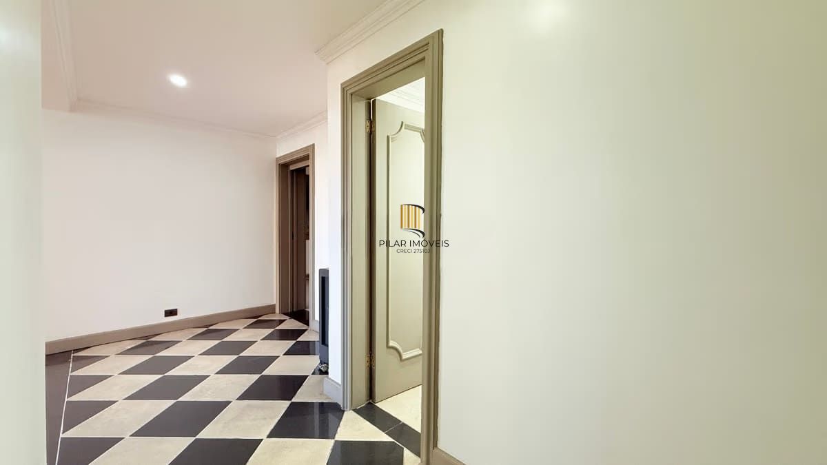 Apartamento de 3 dormitórios à venda em Independência, Porto Alegre