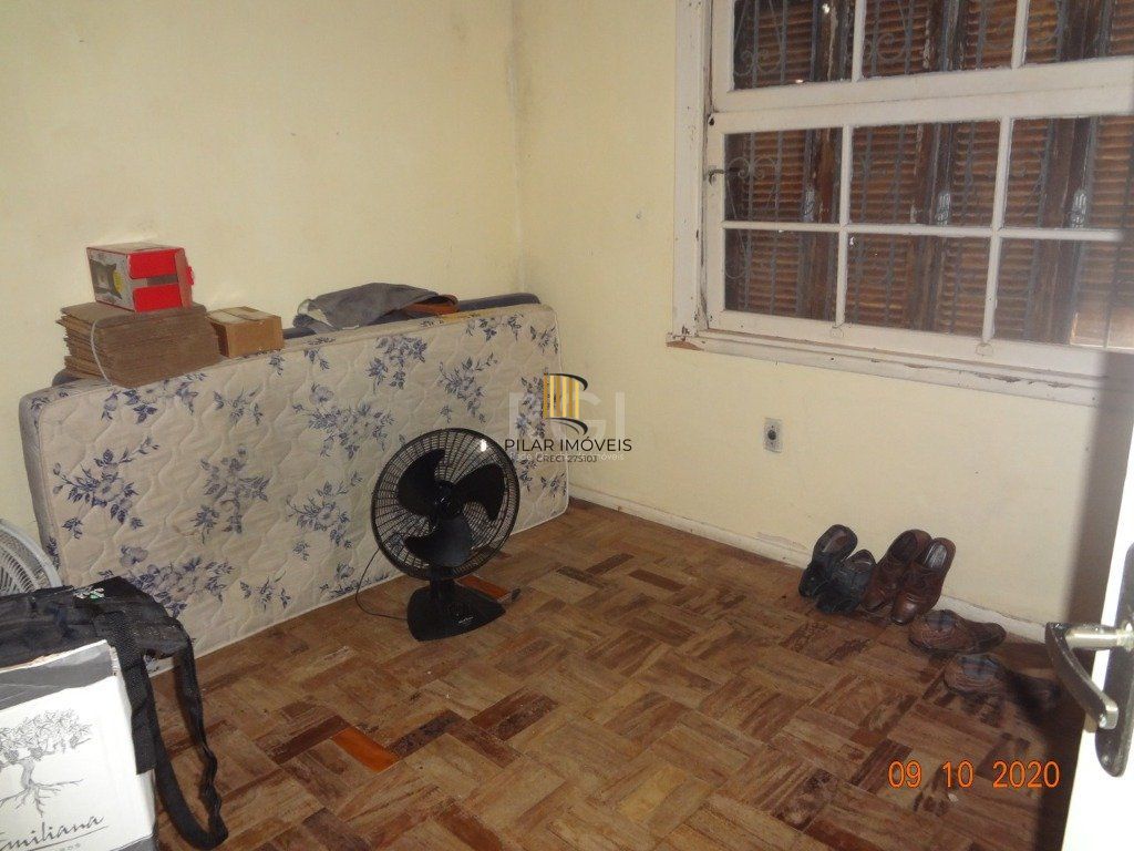 Casa para Venda - 250m², 3 dormitórios,  - Medianeira