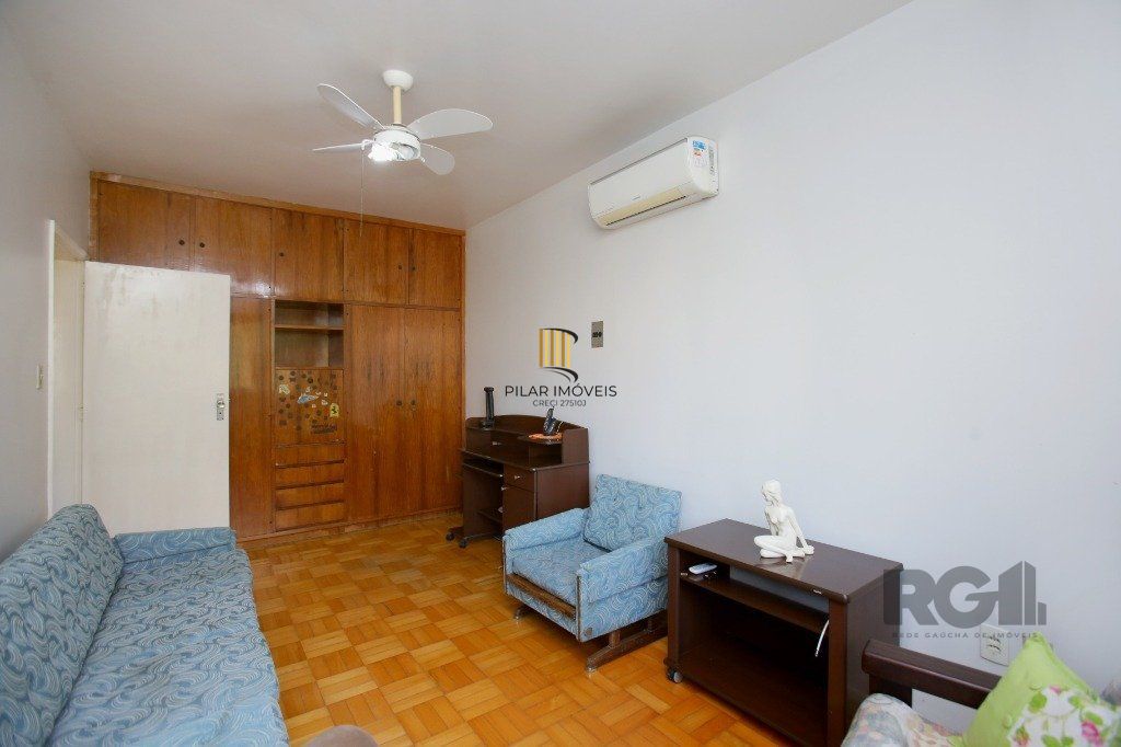 Casa 3 dormitórios no bairro Jardim  Botânico