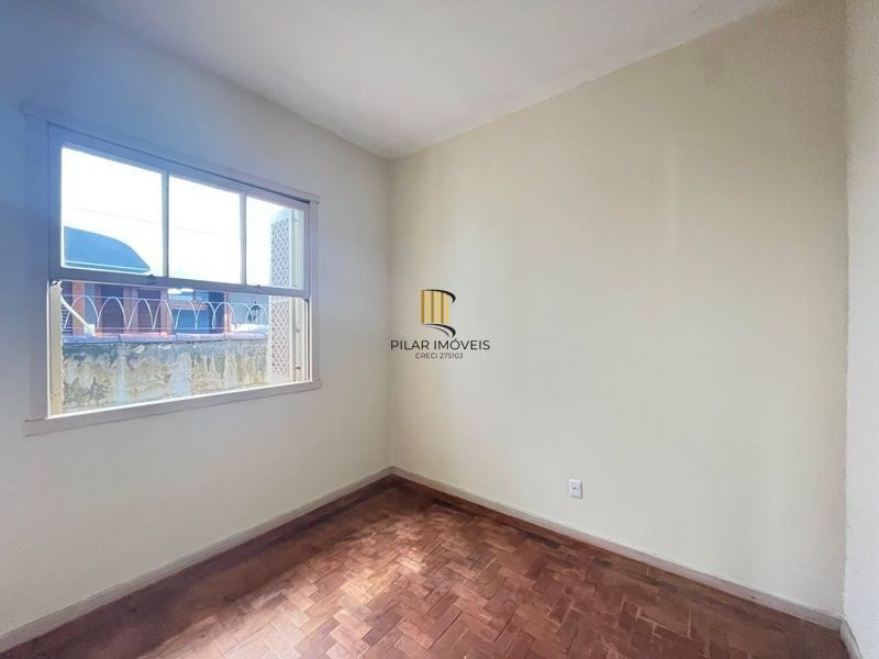 Casa 4 dormitórios no bairro Rio Branco em Porto Alegre para Alugar