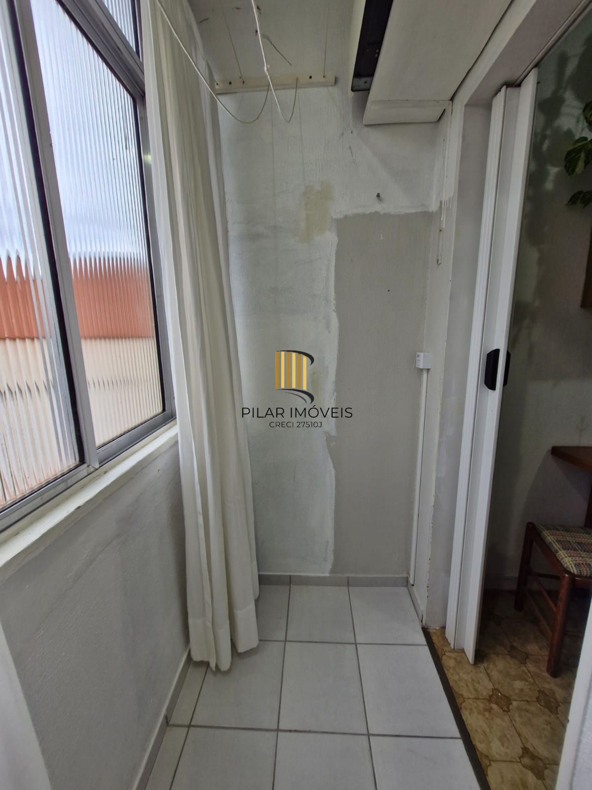 Apartamento 1 dormitório com 1 vaga rotativa