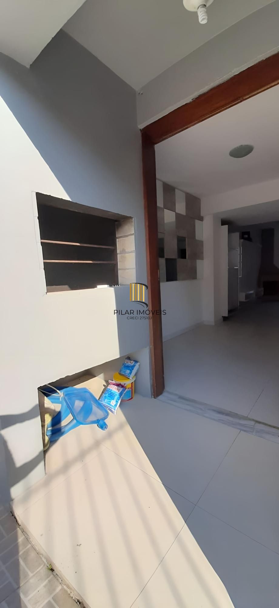 Casa com 3 dormitórios no bairro  Aberta dos Morros - Porto Alegre