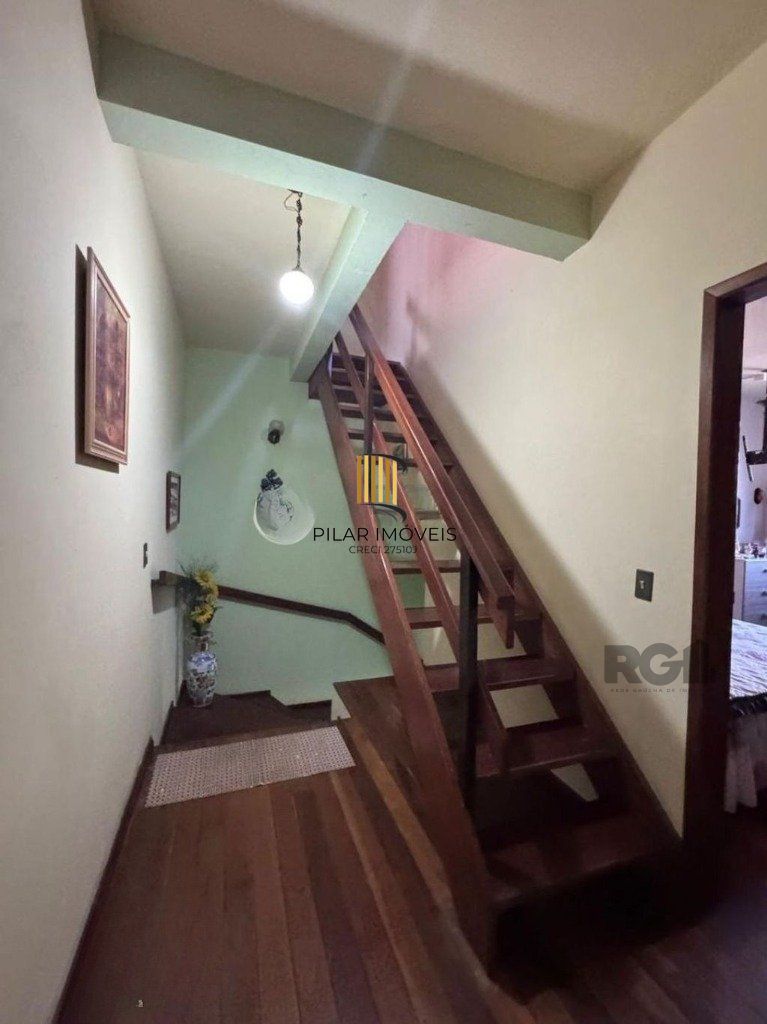 Casa 3 dormitórios no bairro Teresópolis