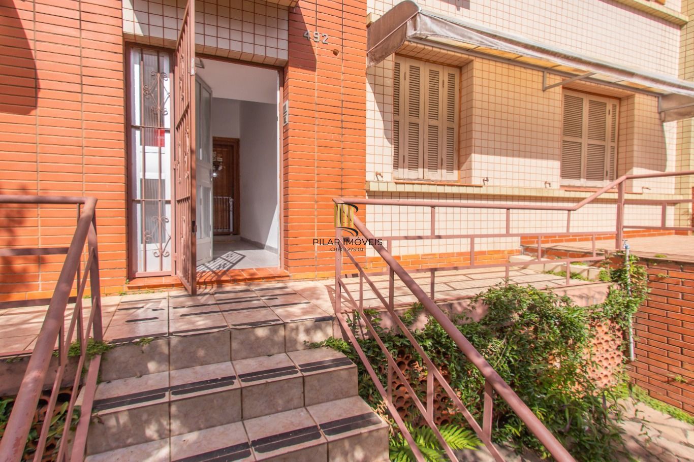 Apartamento à venda com 2 quartos 81 m²